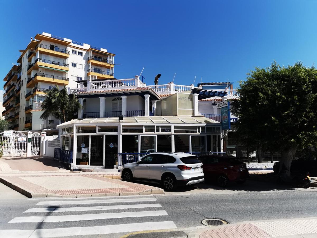 Hostal Marazul Nerja Zewnętrze zdjęcie