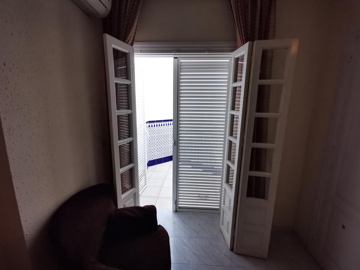 Hostal Marazul Nerja Zewnętrze zdjęcie
